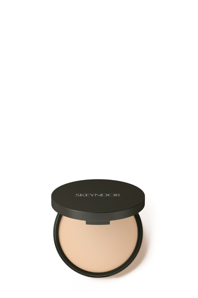 Skeyndor Vitamin C Brightening Compact Concealer - Skincare Makeup - with stabilised Vitamin C